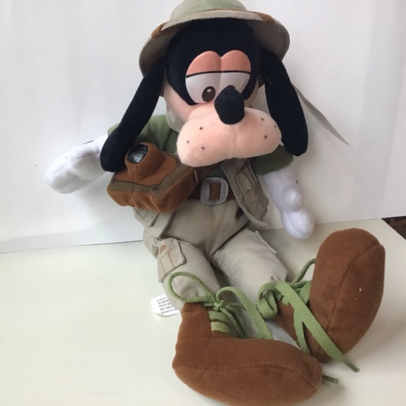 Disney Other 2 Inch Safari Goofy Plush Bean Bag Animal Kingdom